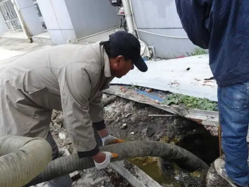 涿州管道清淤 高压清洗污水管道、抽化粪池抽淤泥抽污